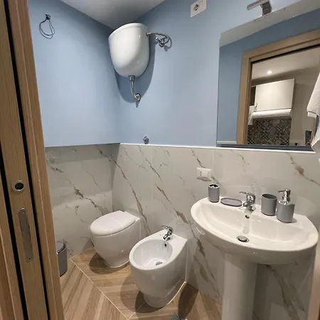 Residenza Purita * נאפולי